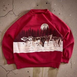 Vintage 90s Wolf Wrap-Around Crewneck Sweatshirt Men’s Large